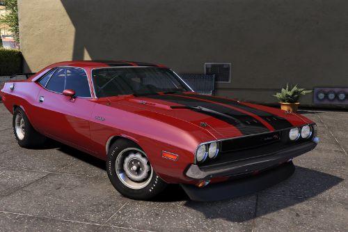 1970 Dodge Challenger R/T Hemi: Ride On!