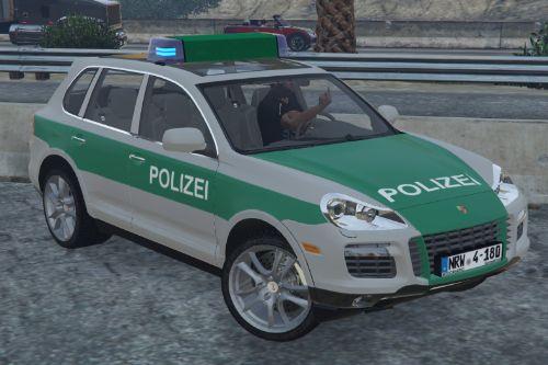 German Police Cayenne Turbo S Alarm
