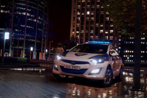 Hyundai i30 GD: Police Car