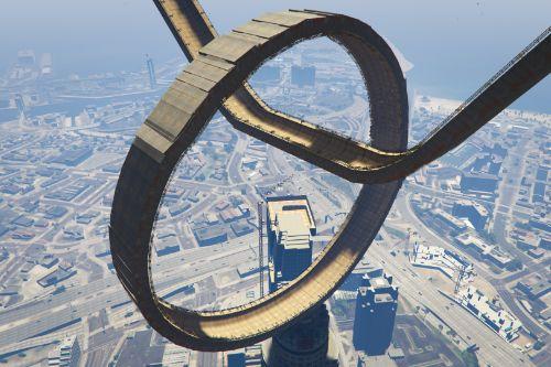 Maze Bank's Looping Track