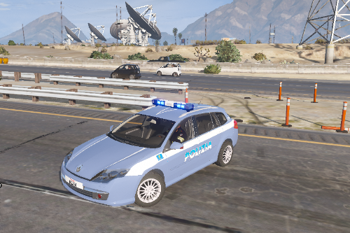 Polizia Stradale - Renault Laguna 2011