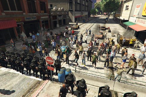 Protest at Cop Station