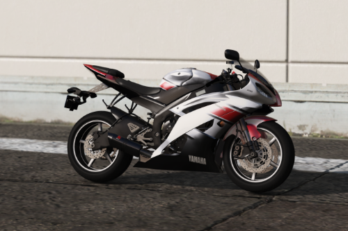 Yamaha YZF-R6: Ride On!