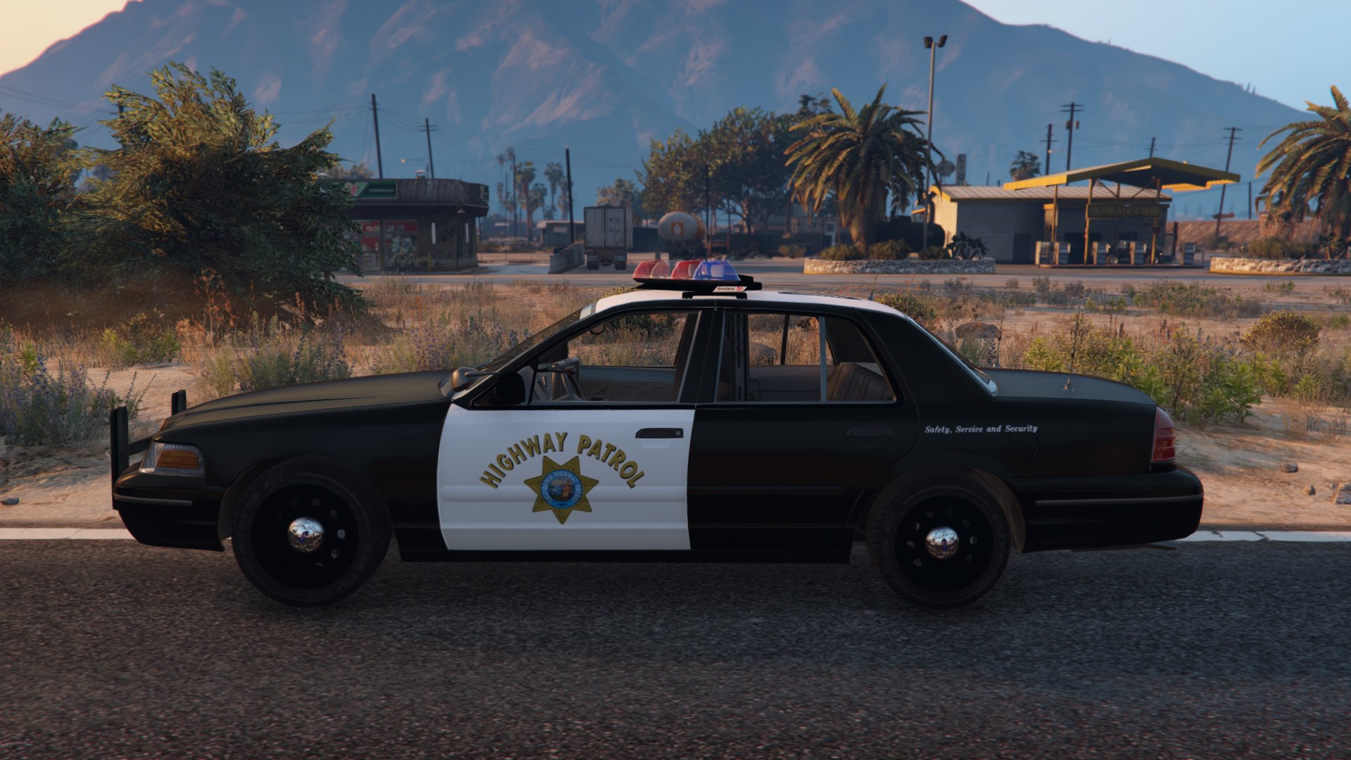 CHP CVPI: Lightbar Upgrade | GTA 5 Mods