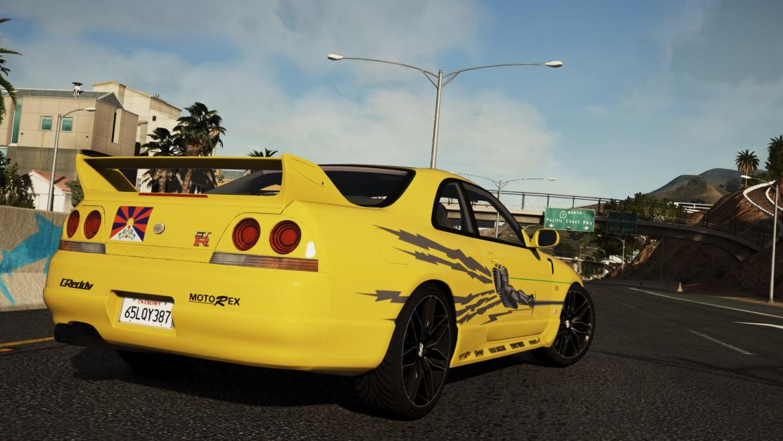 nissan skyline r33 форсаж