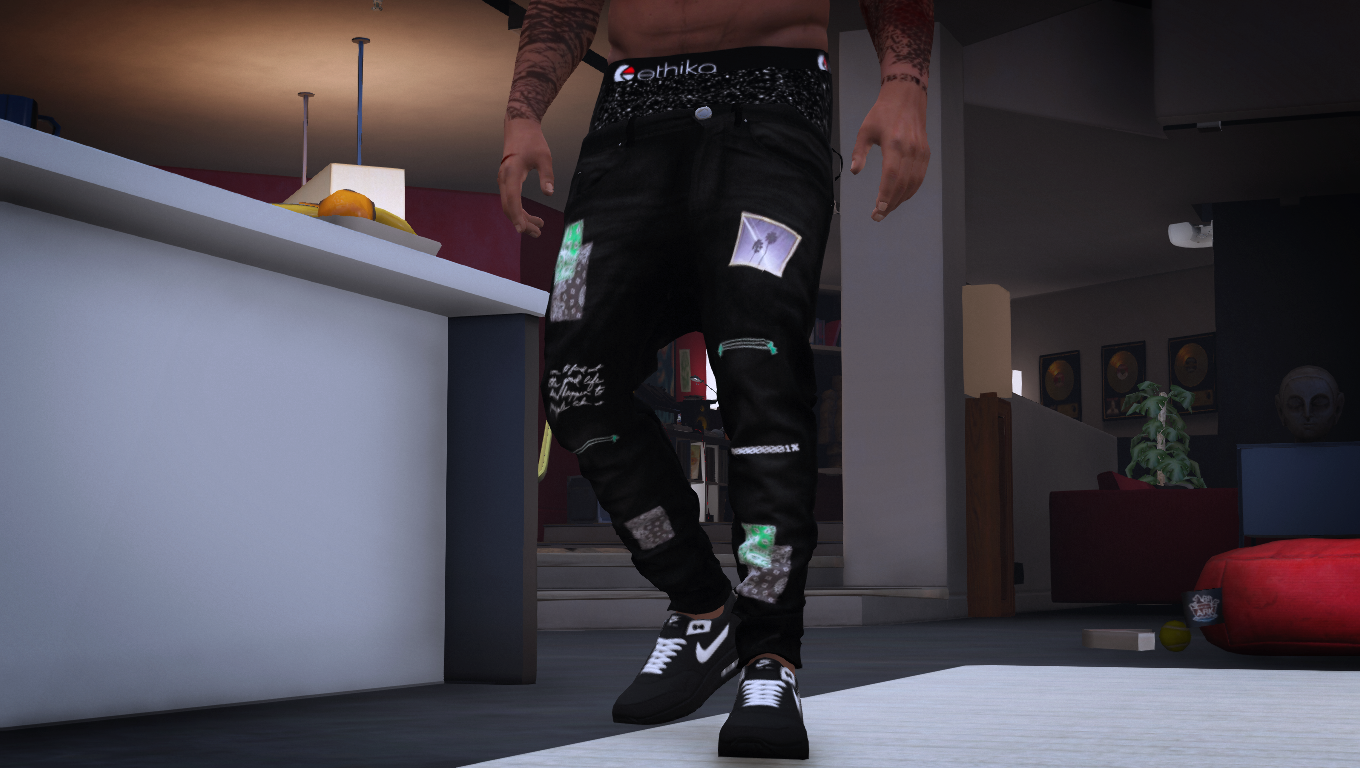 Джинсы гта 5. Sagged Jeans GTA 5. Штаны Gucci для Франклина ГТА 5. Одежда ГТА 5 Nike. Цепи для Франклина ГТА 5.